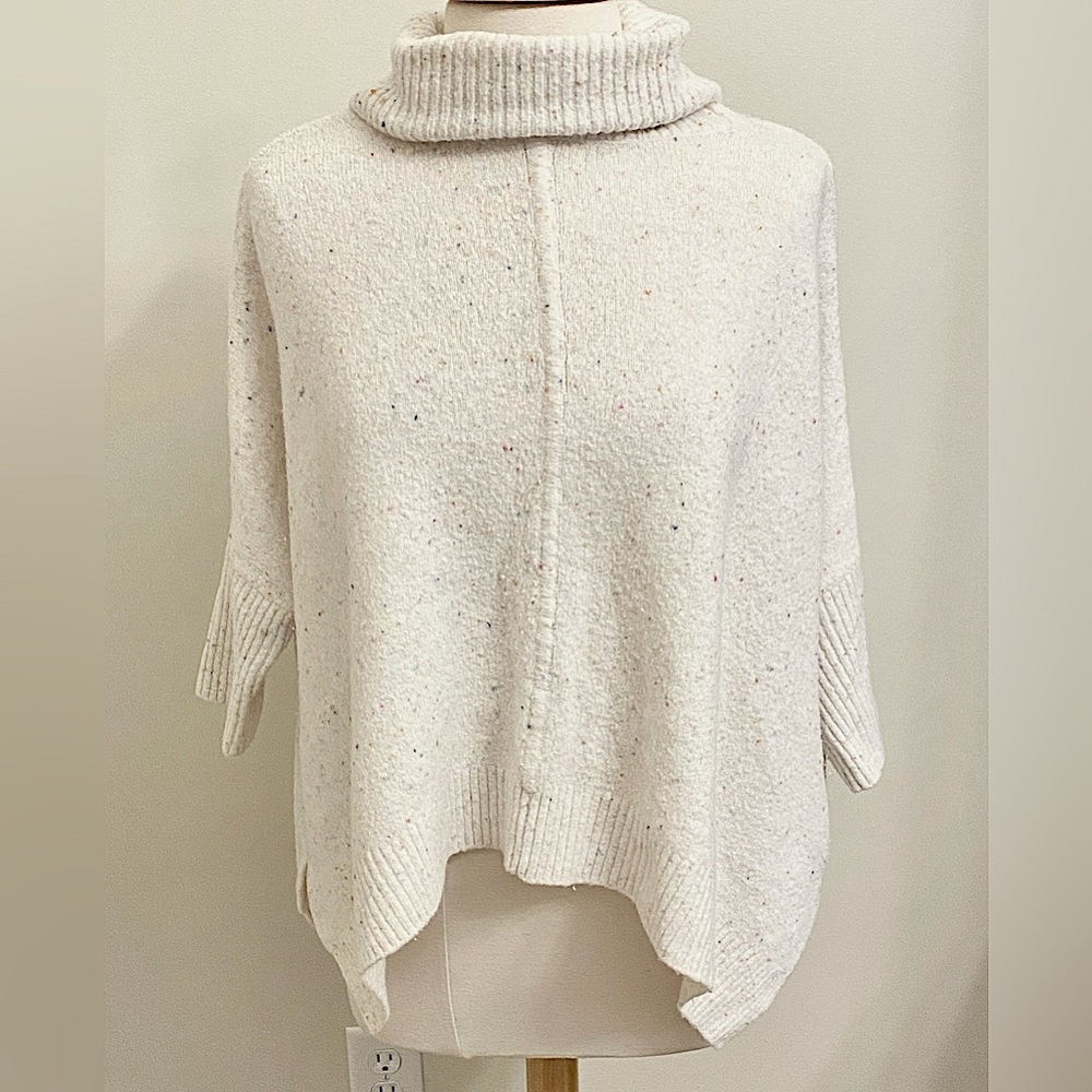 LOFT Cream Confetti Flecked SZ XS Boho Chic Preppy Cottagecore Poncho Sweater